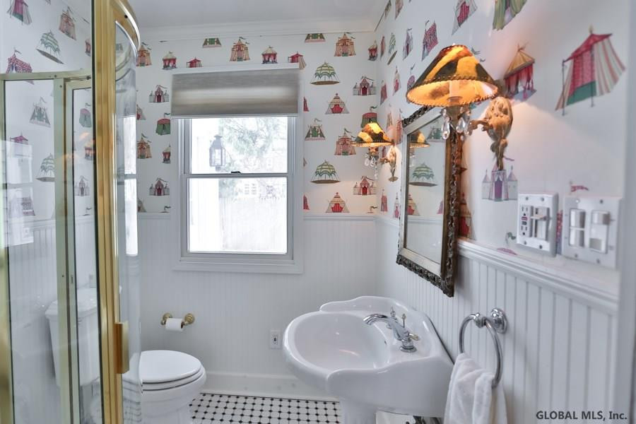 5 Crumitie Road Albany, NY 12211 - Photo 19 of 76 Photo 19