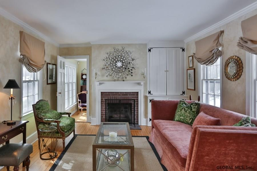 5 Crumitie Road Albany, NY 12211 - Photo 4 of 76 Photo 4
