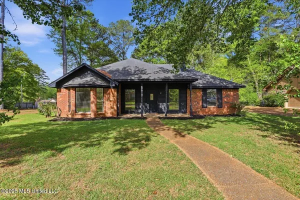 $180,000 | 4259 Oak Lake Drive, Jackson, MS 39212