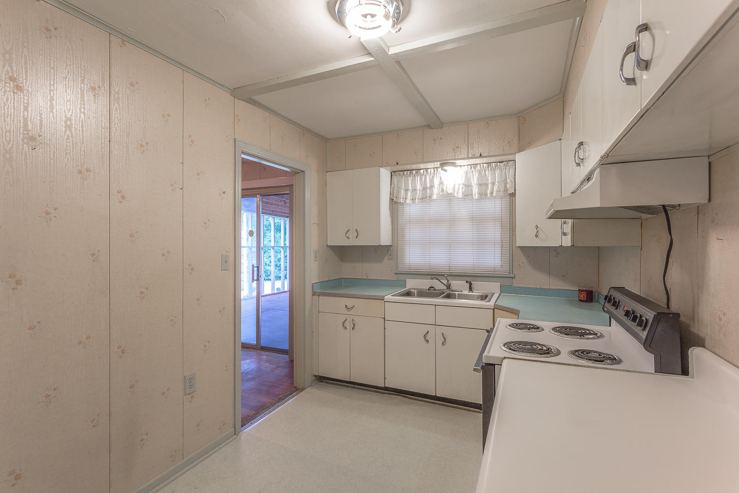 102 Ellis Road Rossville, GA 30741 - Photo 23 of 56 102 Ellis-23