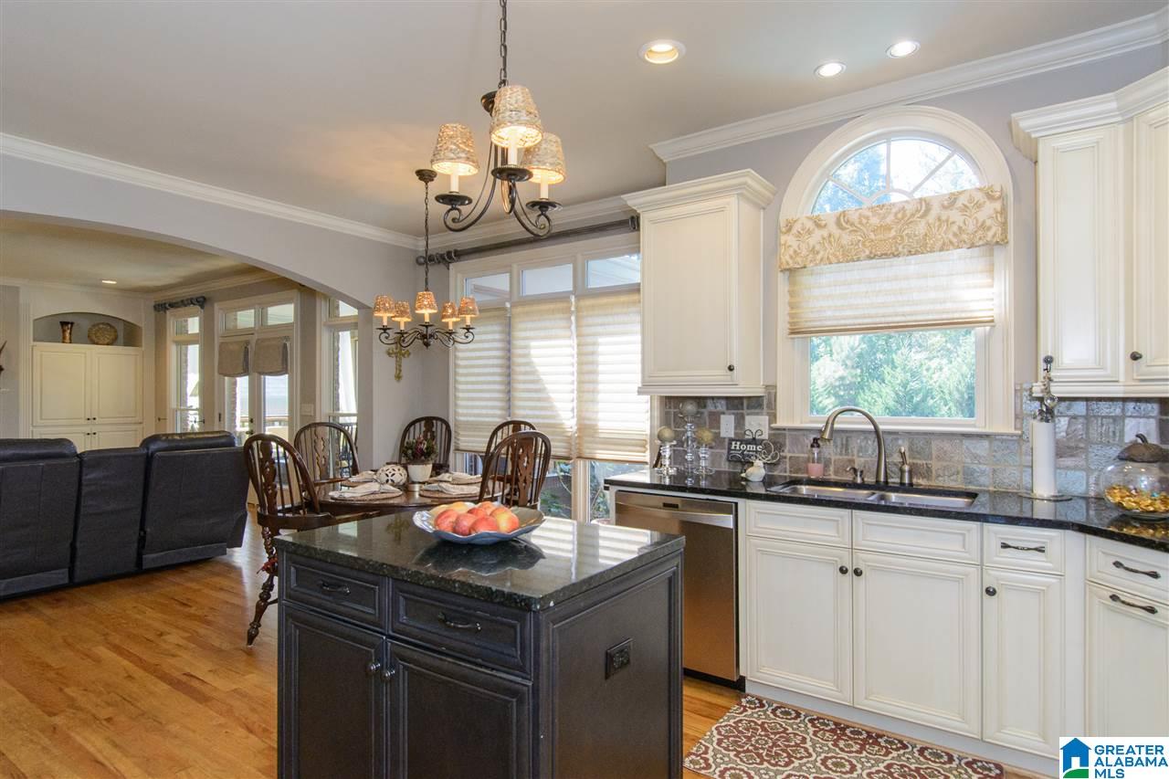 1031 Parkwood Road Birmingham, AL 35242 - Photo 10 of 30
