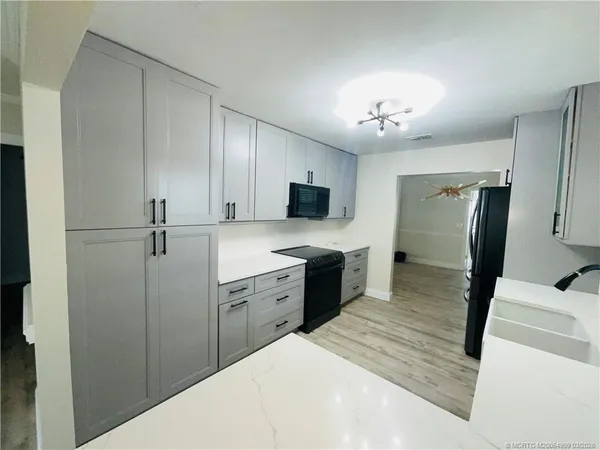 $3,150 | 2061 Northeast Hoya Calle, Jensen Beach, FL 34957