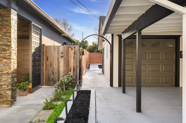 a view of a corridor