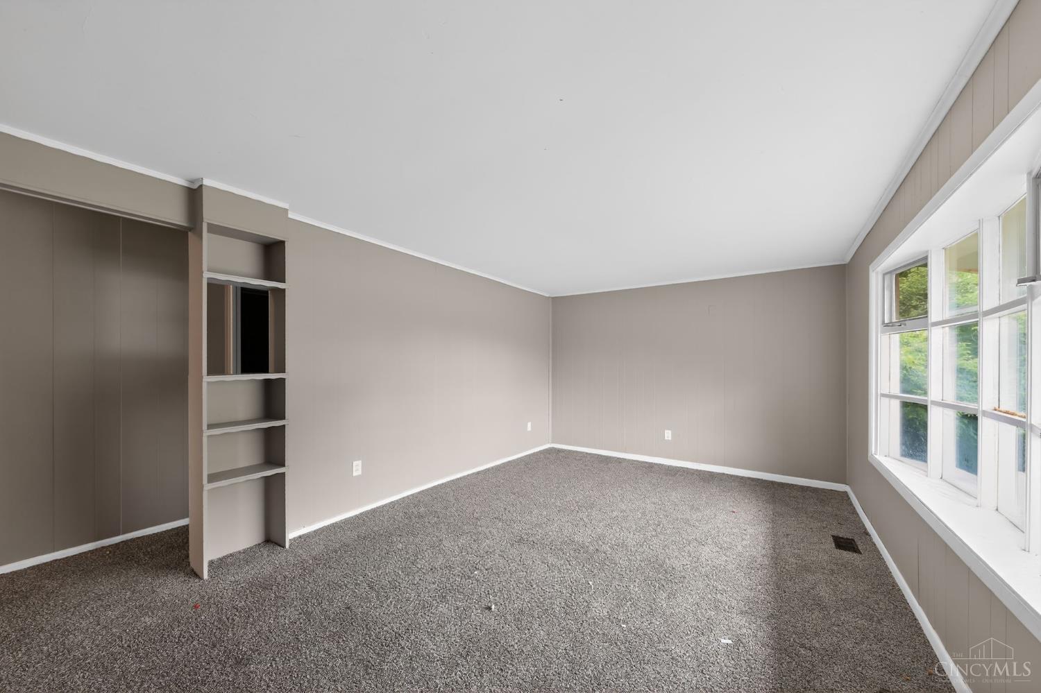 2584 Wenning Road Cincinnati, OH 45231 - Photo 20 of 31