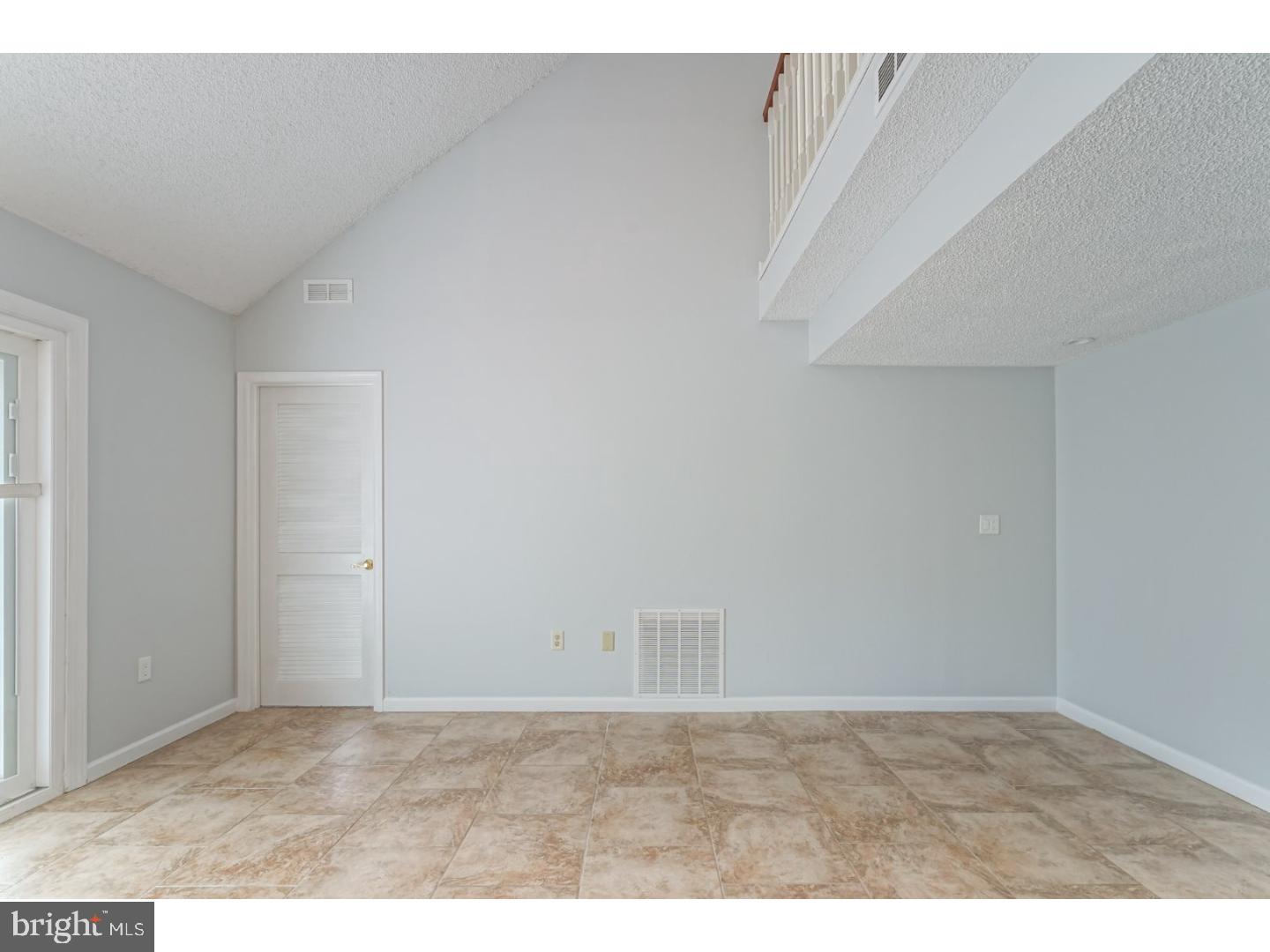 22 Yale Road Evesham, NJ 08053 - Photo 4 of 25 Gallery Image 4