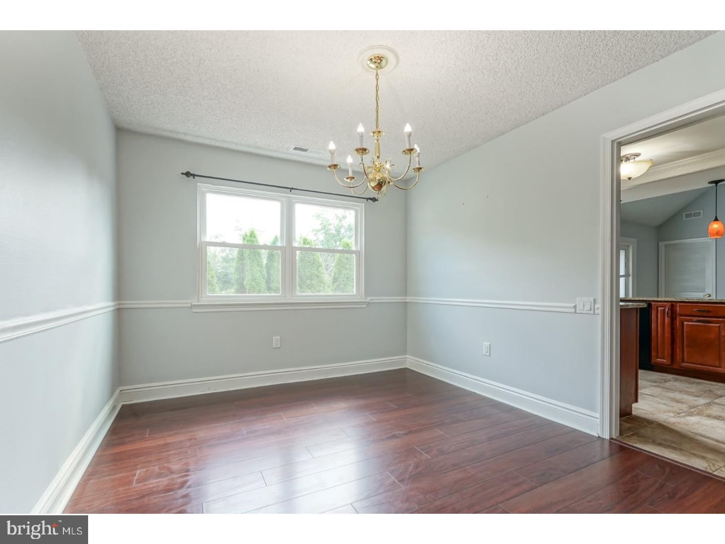 22 Yale Road Evesham, NJ 08053 - Photo 9 of 25 Gallery Image 9