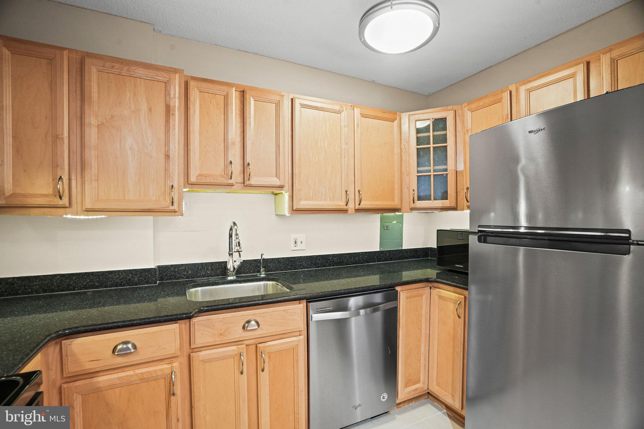 1800 R Street Northwest, Unit 405 Washington, DC 20009 - Photo 6 of 27 Gallery Image 6