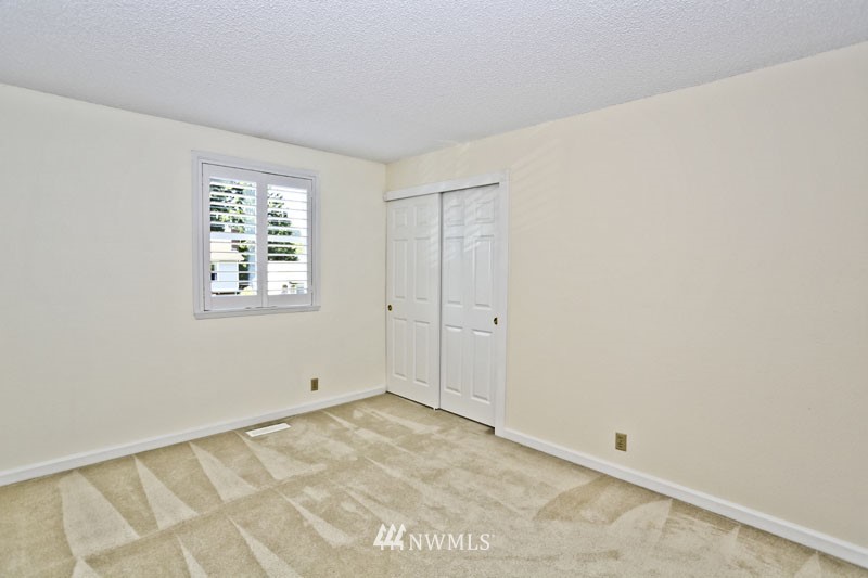 2927 167th Street Southeast Bothell, WA 98012 - Photo 12 of 18