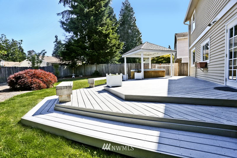 2927 167th Street Southeast Bothell, WA 98012 - Photo 16 of 18