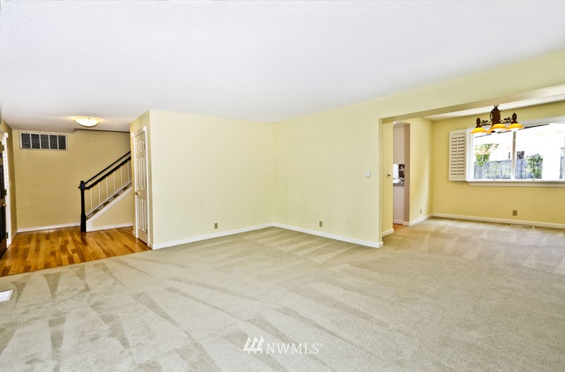 2927 167th Street Southeast Bothell, WA 98012 - Photo 3 of 18