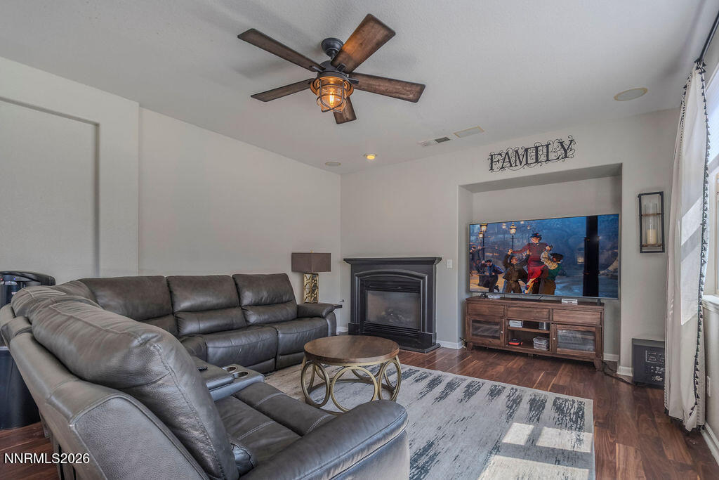 7806 Fire Opal Lane Reno, NV 89506 - Photo 12 of 54 FireOpalLn12