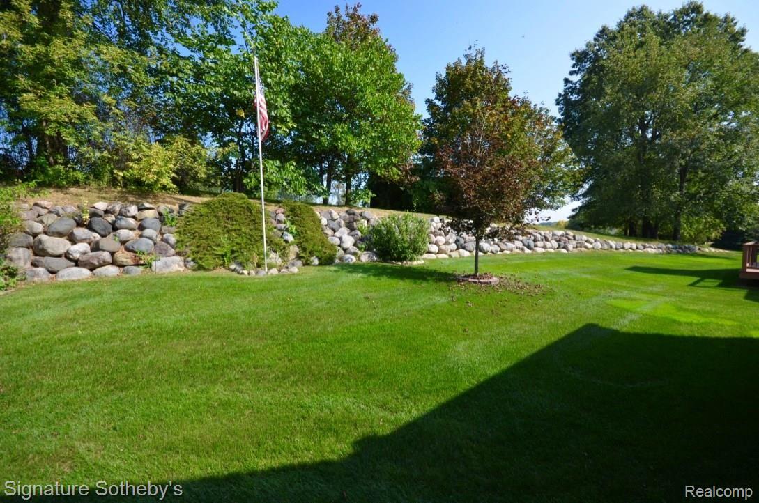 4667 Oakhurst Ridge Road Clarkston, MI 48348 - Photo 41 of 42 thumb_DSC_0013_1024.jpg