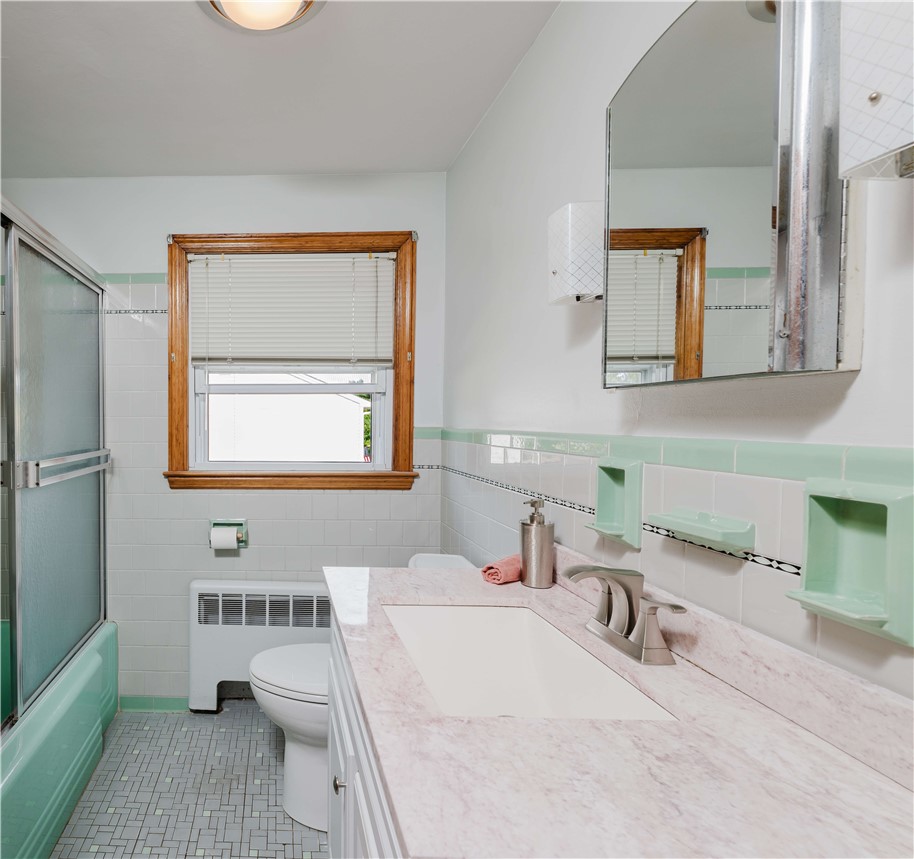 200 Budlong Road Cranston, RI 02920 - Photo 15 of 36 Gallery Image 15