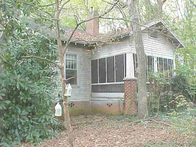 112 Sanders Street Anderson, SC 29624 - Photo 1 of 9 Gallery Image 1