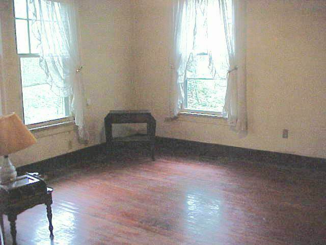 112 Sanders Street Anderson, SC 29624 - Photo 3 of 9 Gallery Image 3