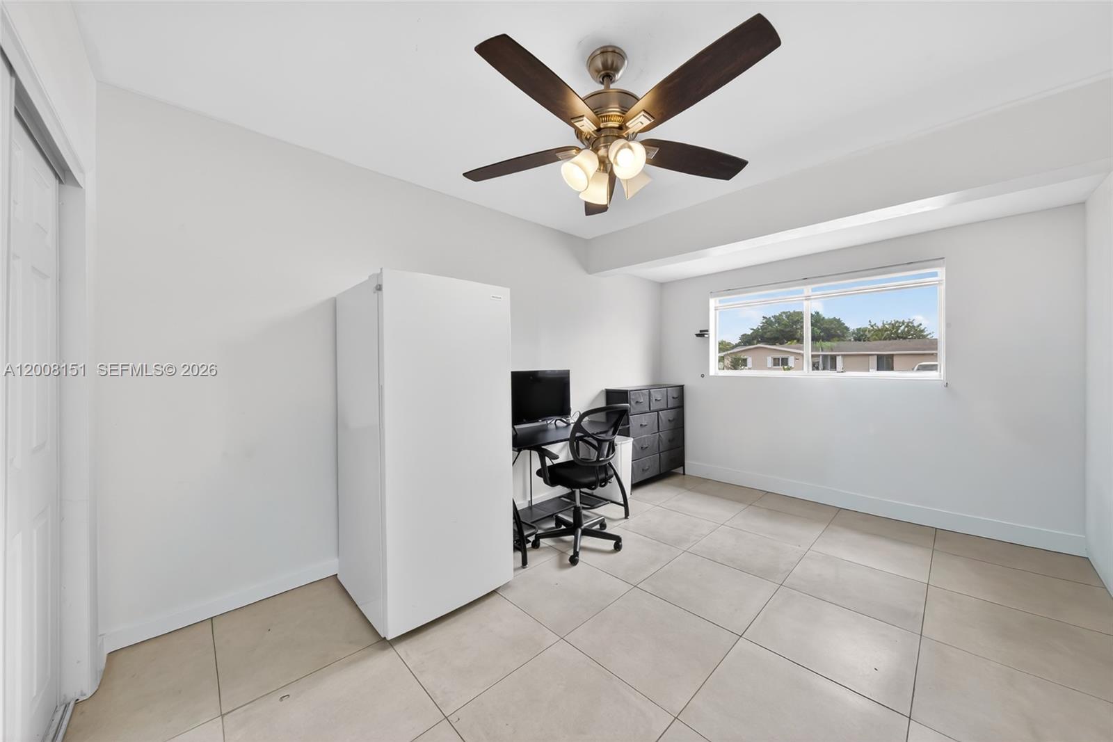 1155 Northeast 184th Street Miami, FL 33179 - Photo 25 of 46