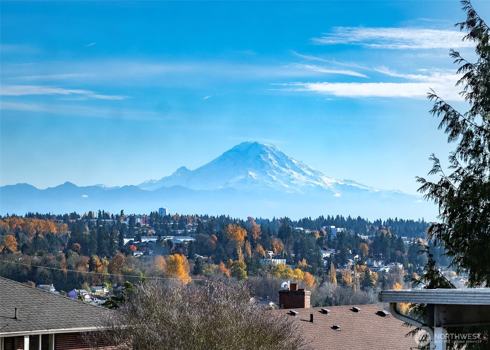 705 South 208th Street Des Moines, WA 98198 - Photo 2 of 20 a view of a city