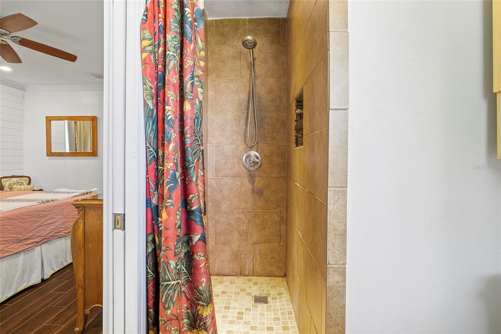 5031 Lakewood Road Sebring, FL 33875 - Photo 25 of 77 a view of a bathroom from a bathroom