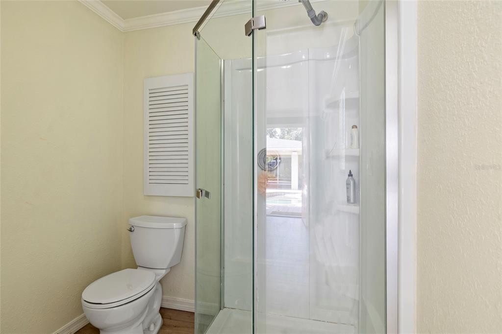 5031 Lakewood Road Sebring, FL 33875 - Photo 61 of 77 a bathroom with a toilet and a shower