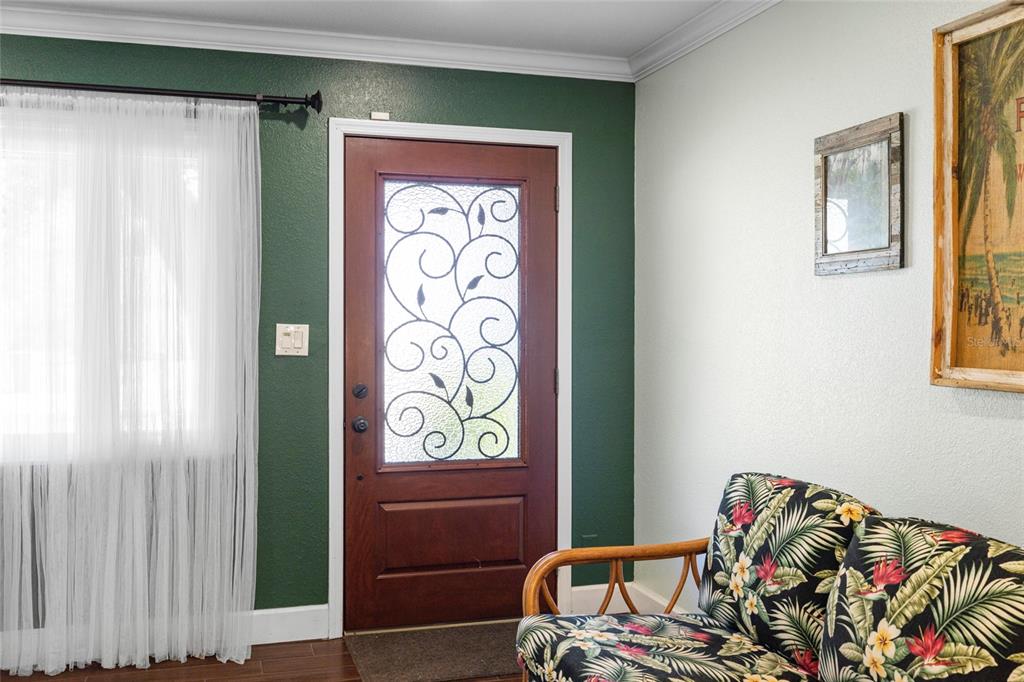 5031 Lakewood Road Sebring, FL 33875 - Photo 9 of 77 a bed room with a bed and a window