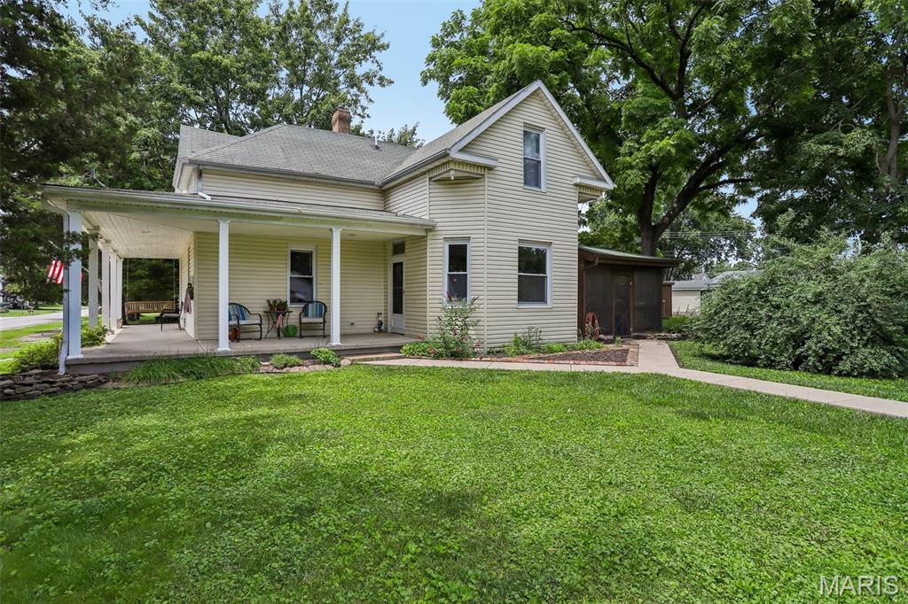 515 East 3rd N Street Mount Olive, IL 62069 - Photo 3 of 39
