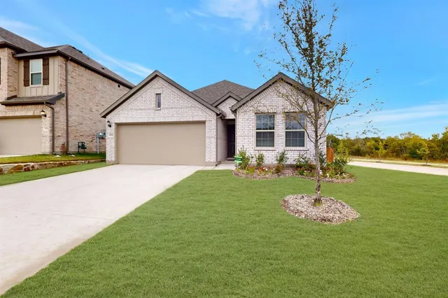 $334,990 | 400 Waterman Avenue, Princeton, TX 75407