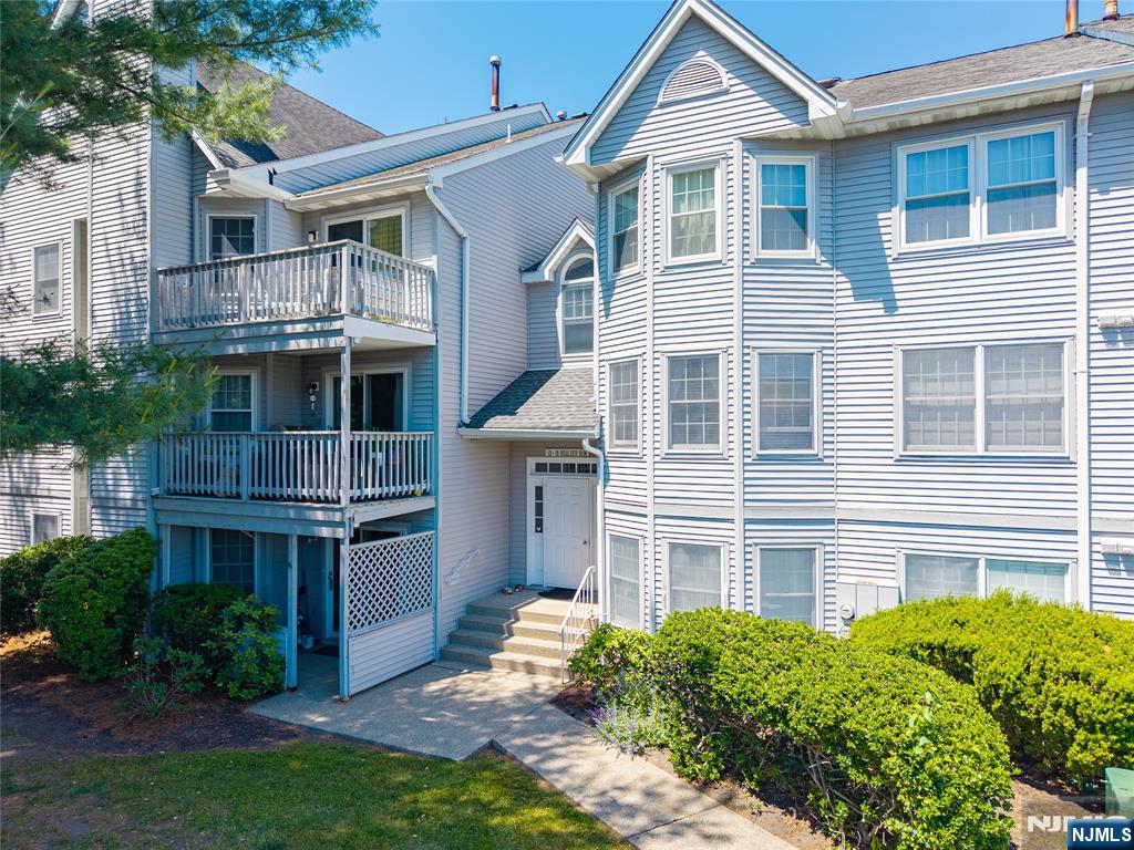 15 Boulder Run Road, Unit 148 Paterson, NJ 07501 - Photo 2 of 29