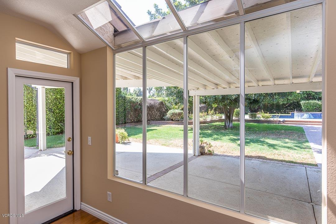 531 Bluegrass Street Simi Valley, CA 93065 - Photo 16 of 53 Breakfast Nook