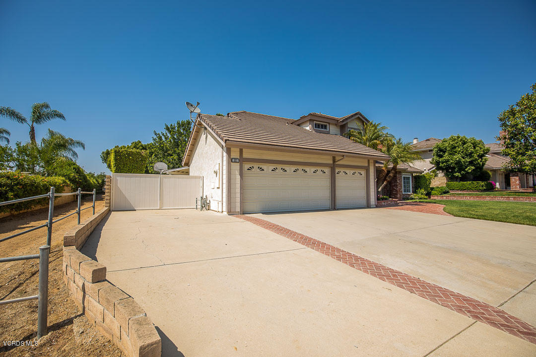 531 Bluegrass Street Simi Valley, CA 93065 - Photo 53 of 53 Horse Trail
