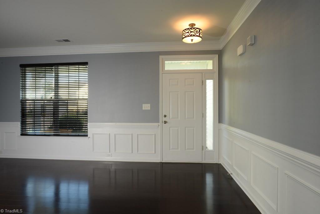 3536 Lamplight Way High Point, NC 27265 - Photo 2 of 29 Gallery Image 2