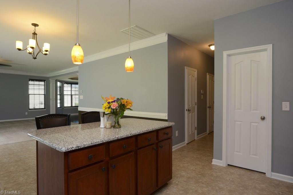 3536 Lamplight Way High Point, NC 27265 - Photo 12 of 29 Gallery Image 12