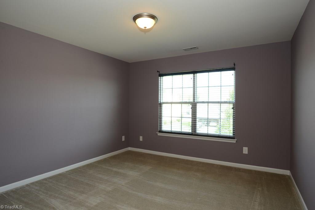 3536 Lamplight Way High Point, NC 27265 - Photo 21 of 29 Gallery Image 21
