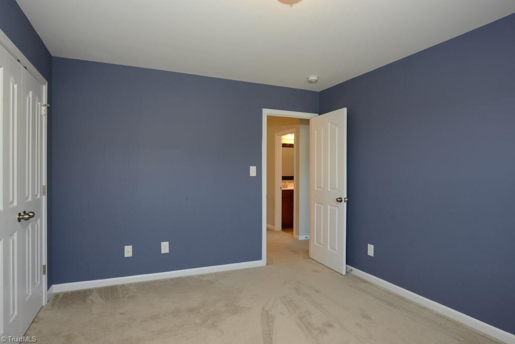 3536 Lamplight Way High Point, NC 27265 - Photo 24 of 29 Gallery Image 24