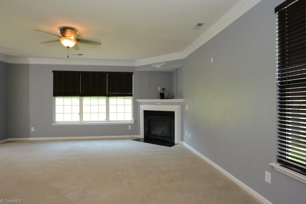 3536 Lamplight Way High Point, NC 27265 - Photo 5 of 29 Gallery Image 5