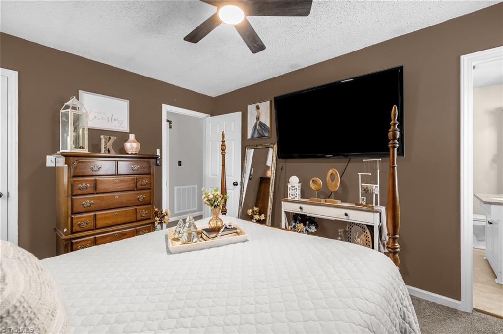 1501 Alamance Church Road Greensboro, NC 27406 - Photo 15 of 32