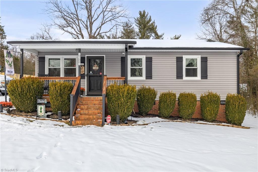 1501 Alamance Church Road Greensboro, NC 27406 - Photo 2 of 32