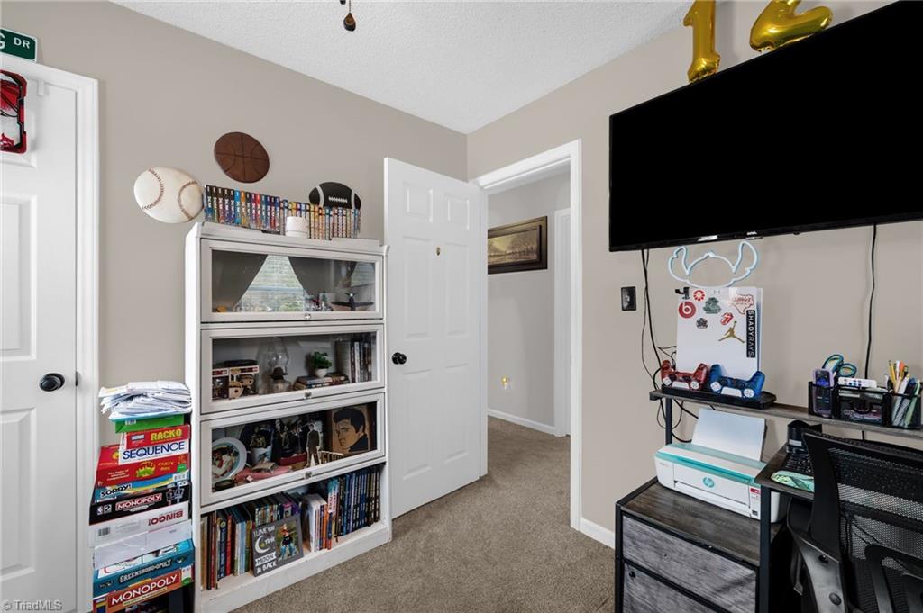 1501 Alamance Church Road Greensboro, NC 27406 - Photo 21 of 32