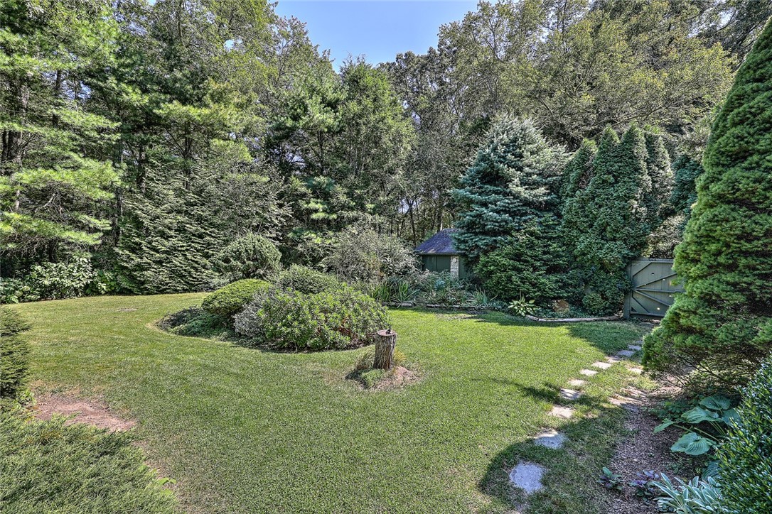137 Sanctuary Road Charlestown, RI 02813 - Photo 18 of 23 Gallery Image 18