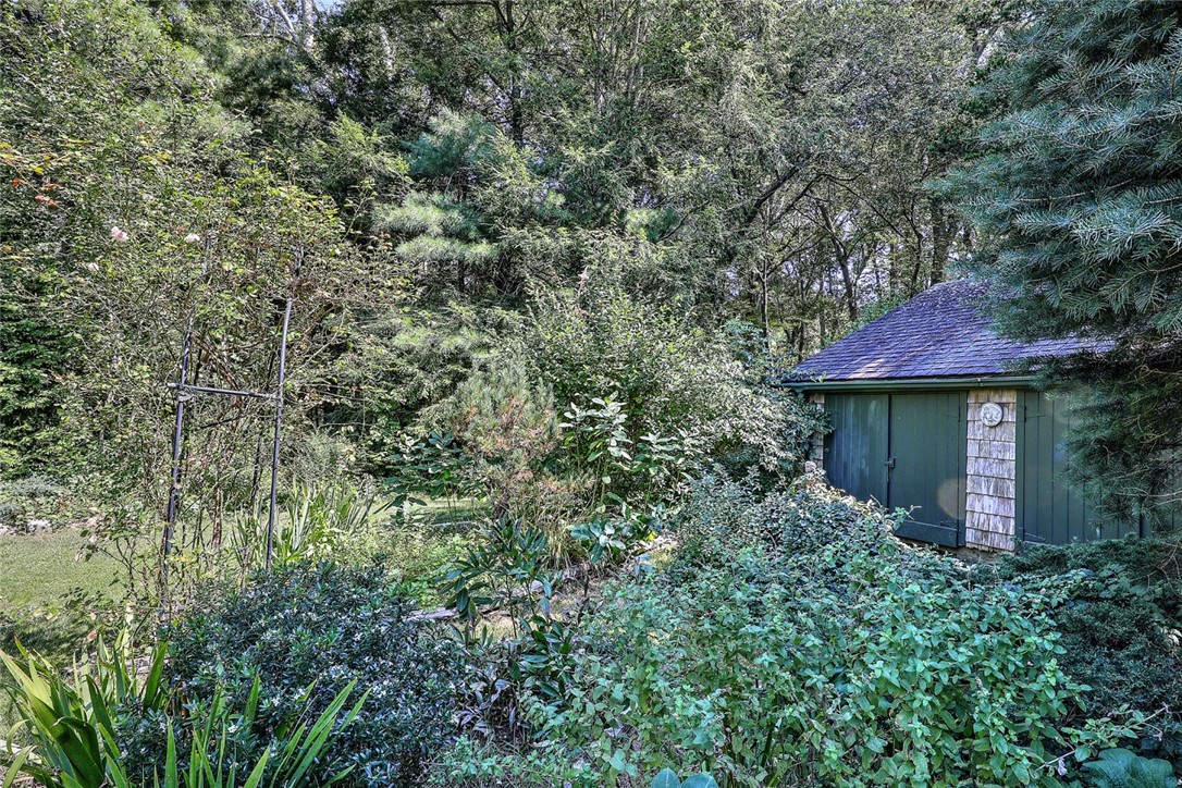 137 Sanctuary Road Charlestown, RI 02813 - Photo 20 of 23 Gallery Image 20