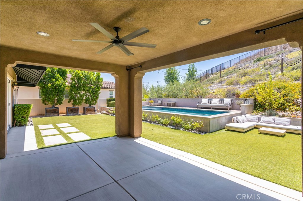 12213 Cortona Place Riverside, CA 92503 - Photo 23 of 75