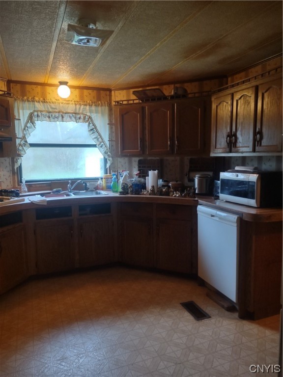 11031 French Road Steuben, NY 13438 - Photo 10 of 49