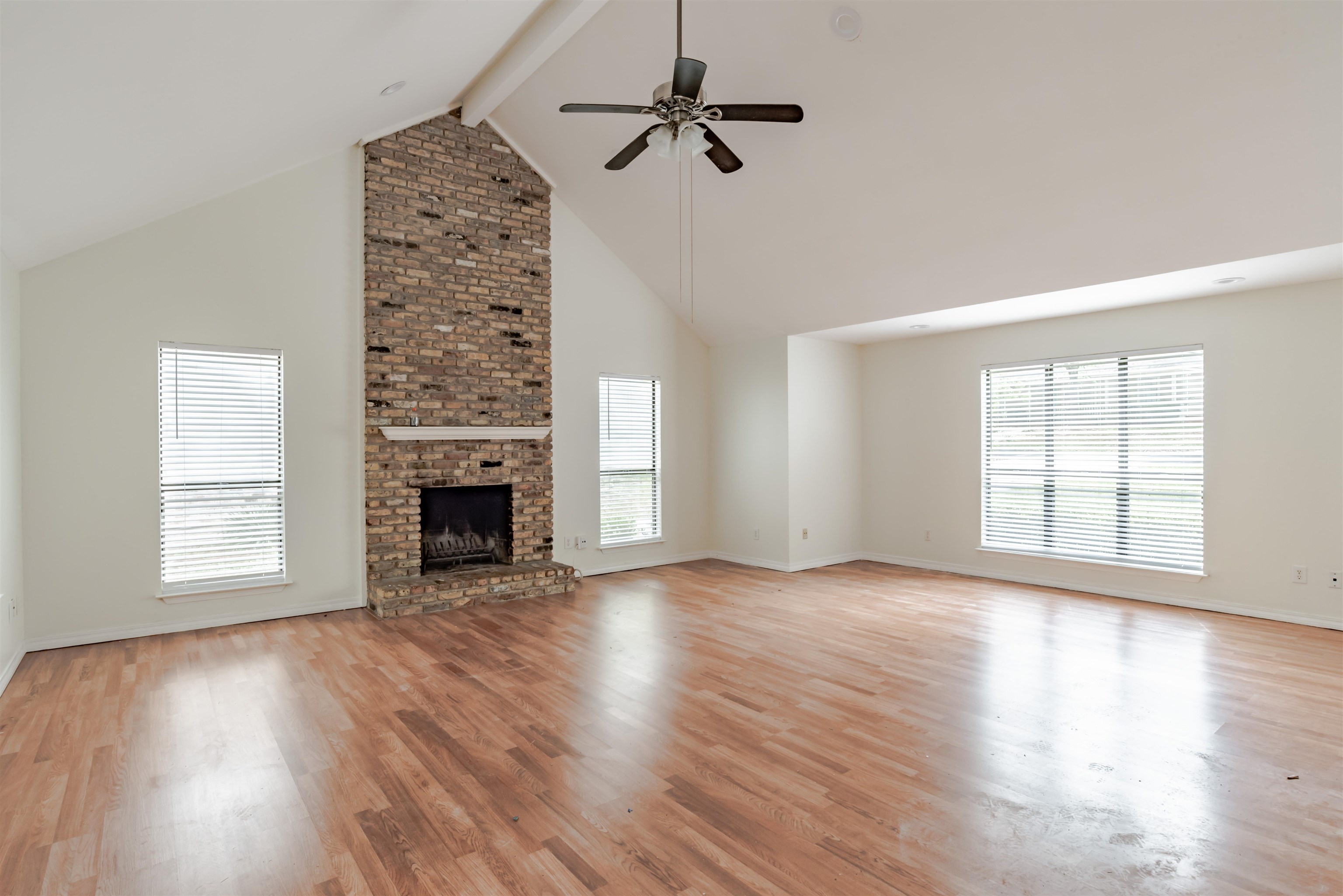 131 Montclair Loop Daphne, AL 36526 - Photo 7 of 19
