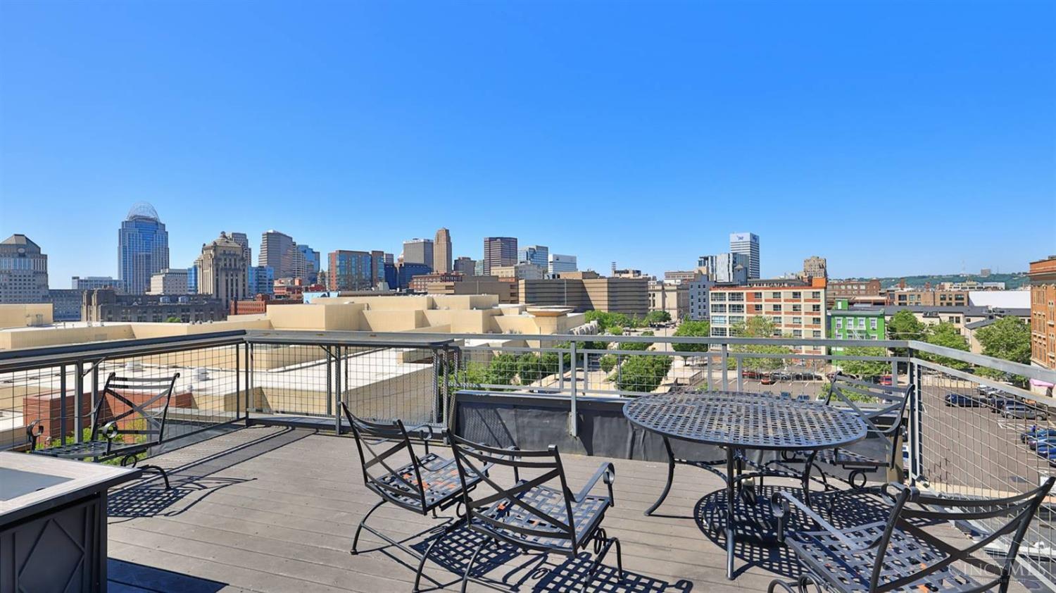 512 Reading Road, Unit 202 Cincinnati, OH 45202 - Photo 27 of 34