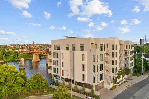 a view of building with outdoor space