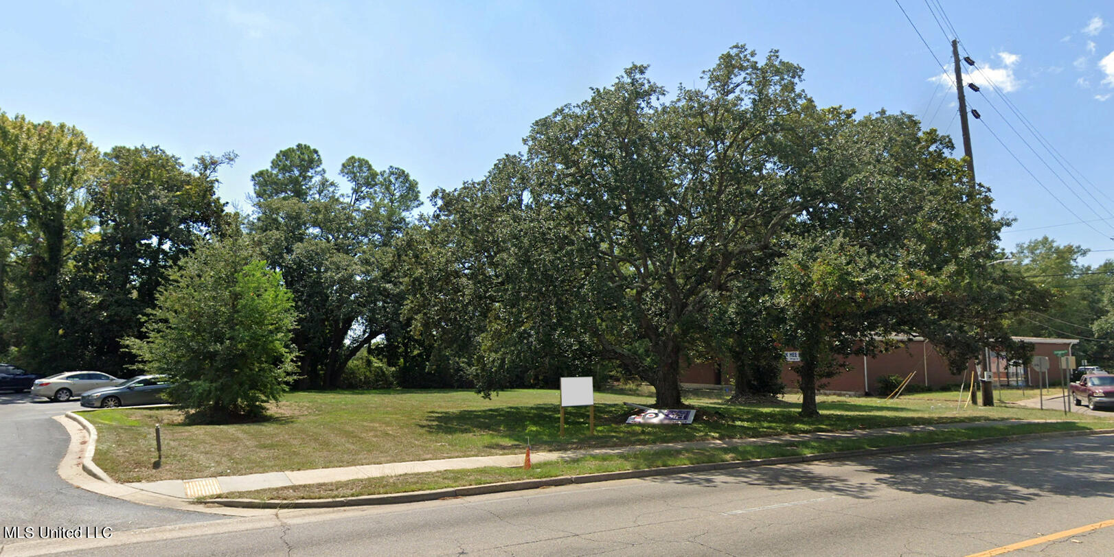 2685 Pass Road Biloxi, MS 39531 - Photo 1 of 4 2685 Pass Road