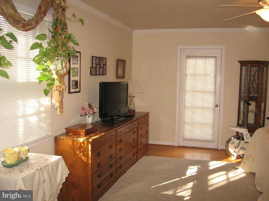 2471 Freetown Drive Reston, VA 20191 - Photo 14 of 30 Bedroom (Master)