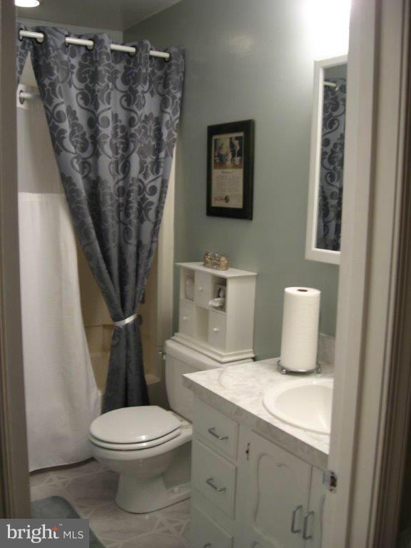 2471 Freetown Drive Reston, VA 20191 - Photo 7 of 30 Bath