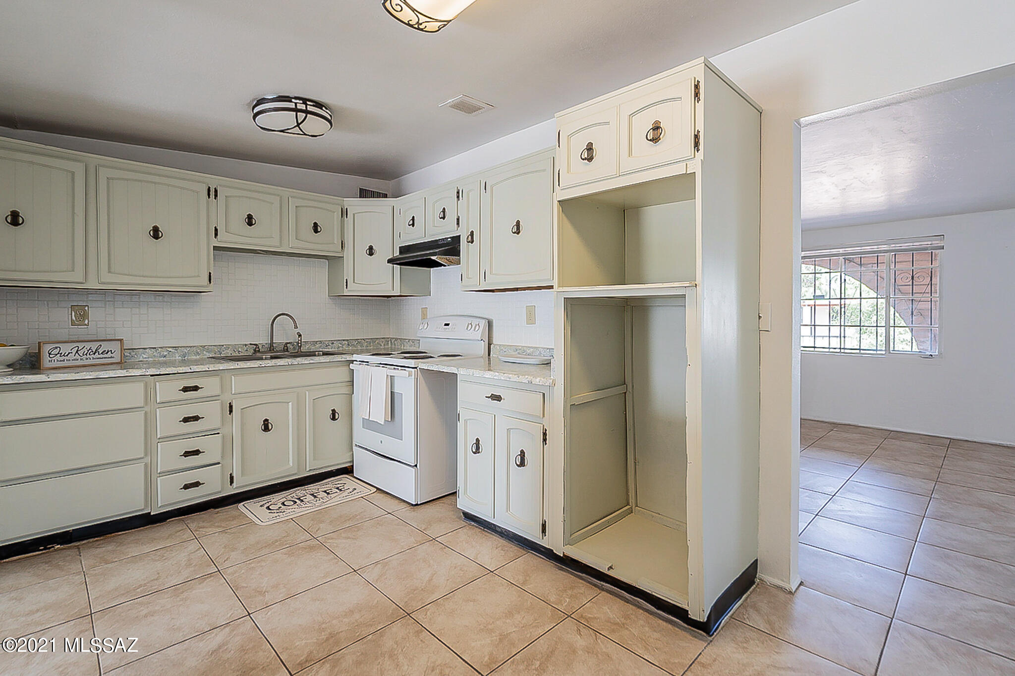 1307 West Kleindale Road Tucson, AZ 85705 - Photo 7 of 22