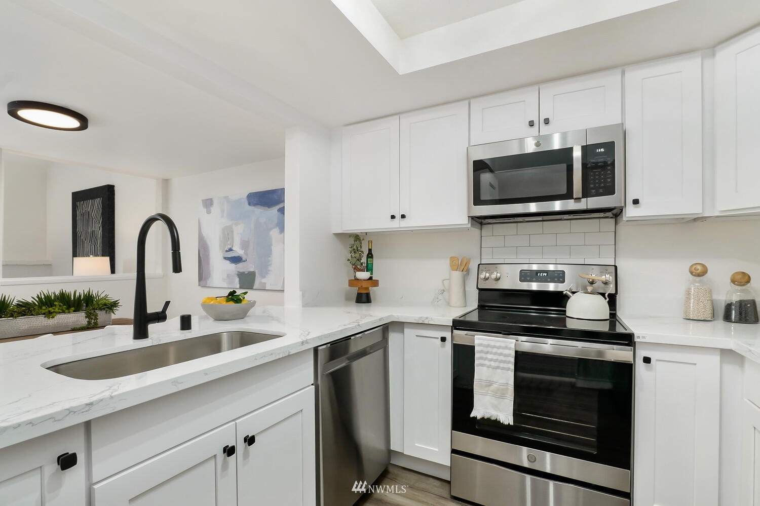 2507 Northeast 4th Street, Unit 338 Renton, WA 98056 - Photo 8 of 19 Gallery Image 8