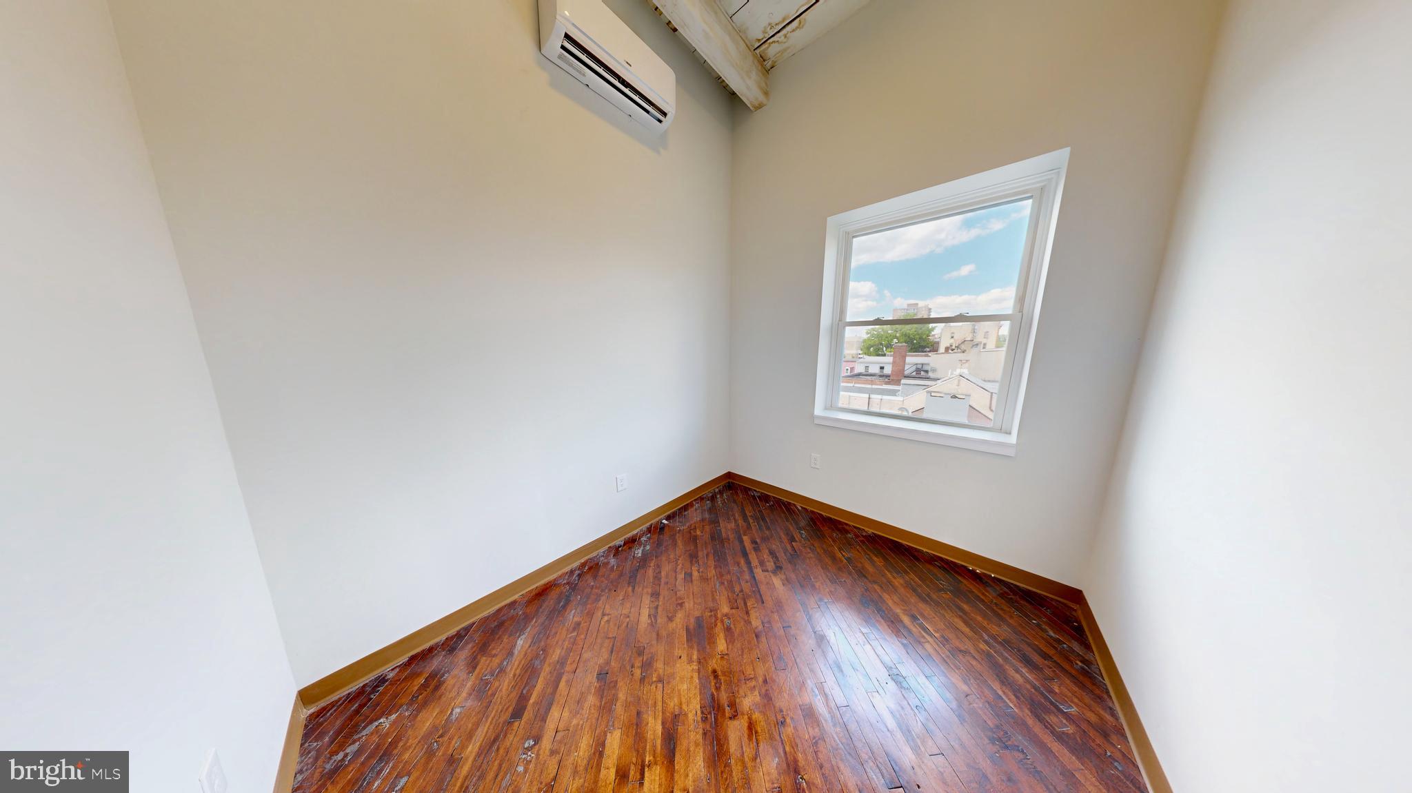 100 South 4th Street, Unit 404 Reading, PA 19602 - Photo 15 of 21